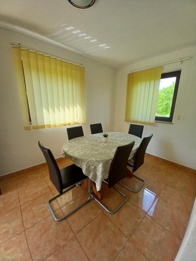 Apartman Filip Apartment Smoljanac Bagian luar foto
