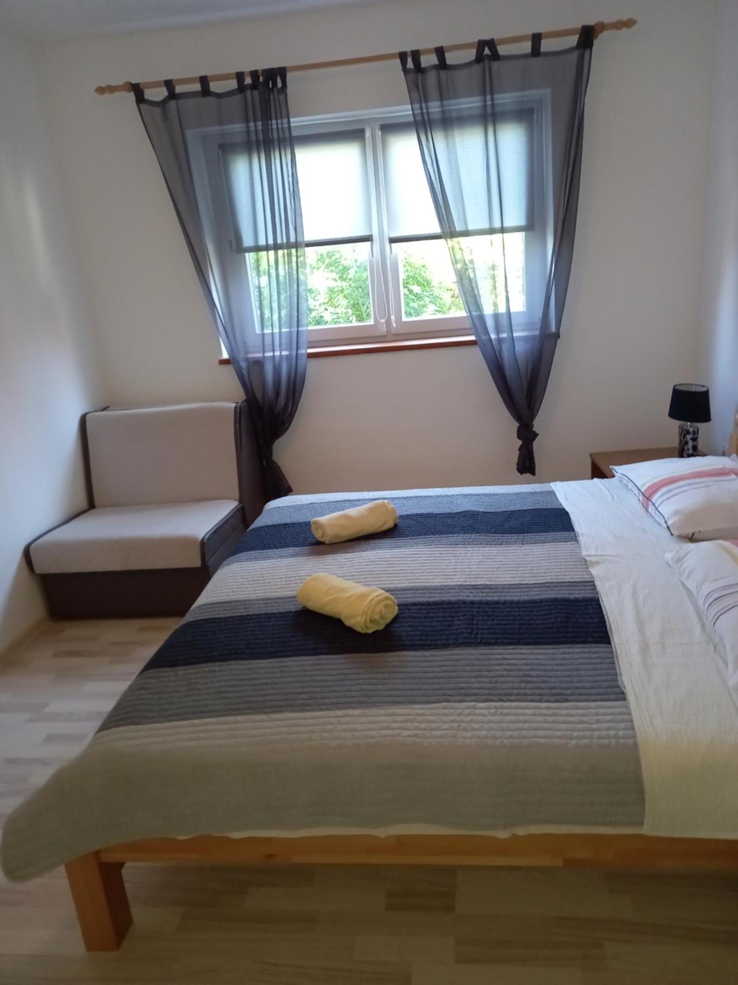 Apartman Filip Apartment Smoljanac Bagian luar foto